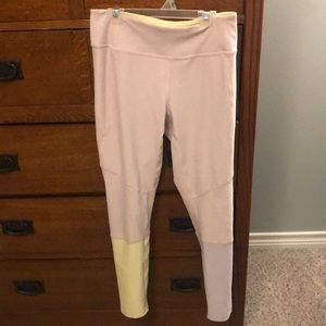 Outdoor Voices Leggings
